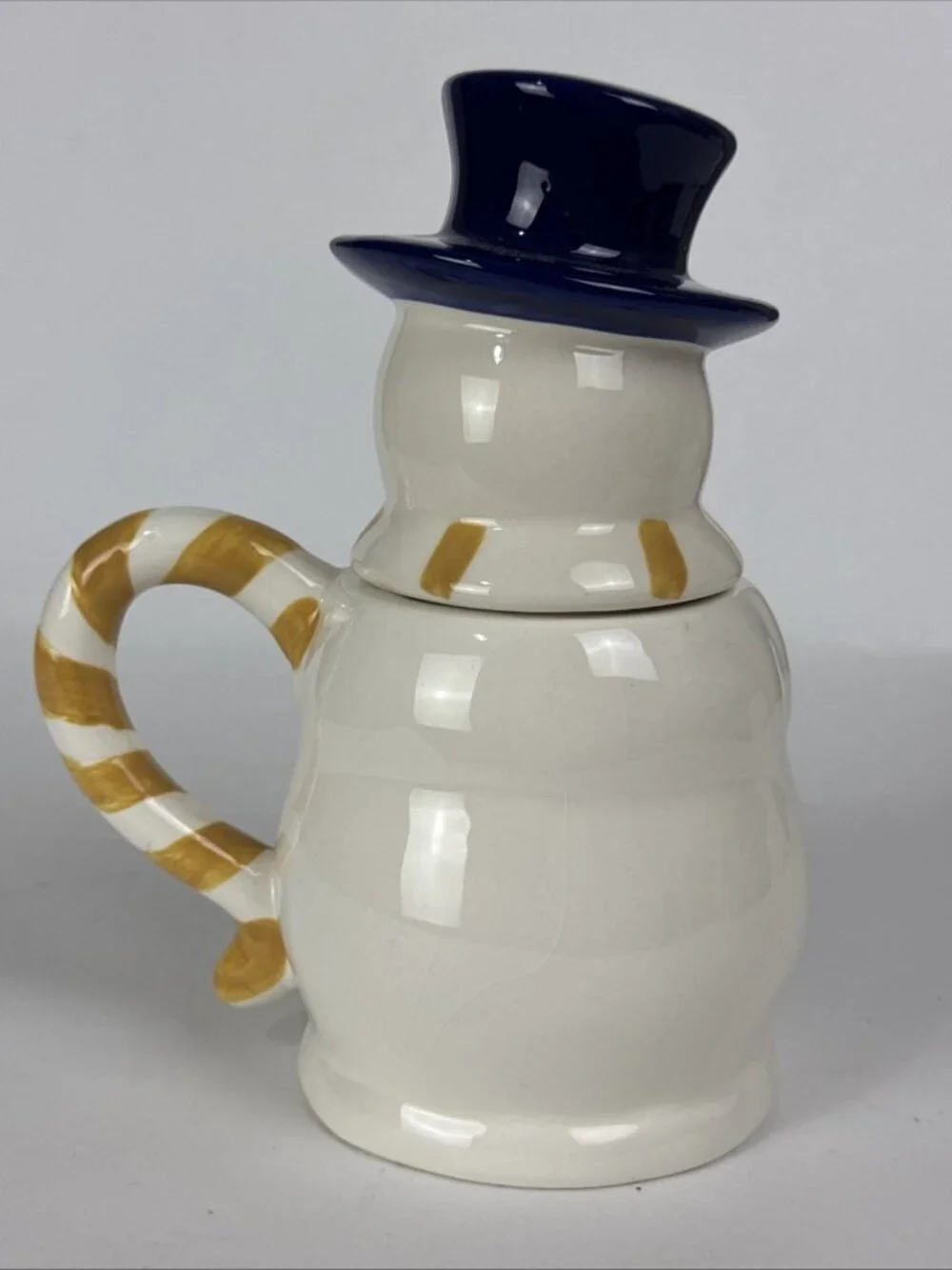 Temptations Snowman Blue Hat Ceramic 12oz Mug holiday Christmas decor cup